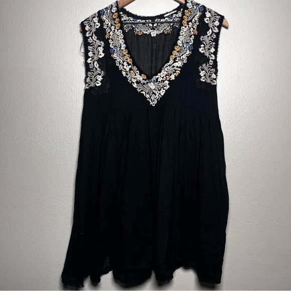 Free‎ People One Women Tunic Top Small Black Cotton Gauze Western Embroidered - Picture 1 of 7